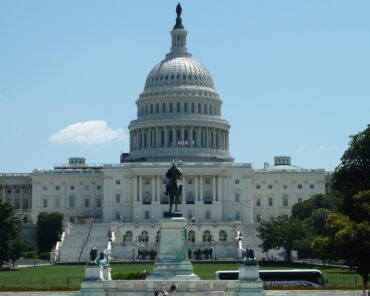 Risque d’ingérence russe durant la présidentielle américaine : des sanctions tombent