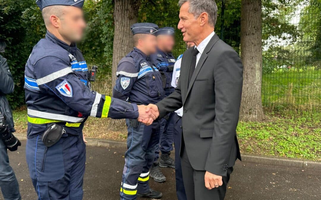 Qui est Nicolas Daragon, le ministre en charge des policiers municipaux ?