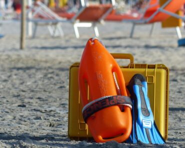 Les agents de sécurité privée peuvent-ils aussi surveiller les plages ?