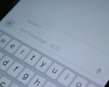 Messagerie sécurisée : les agents de l’Etat doivent utiliser « Tchap » plutôt que « WhatsApp »