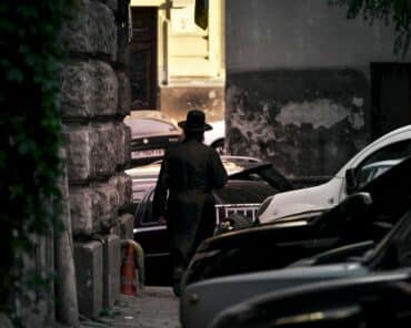 Détective privé : l’usage d’un traceur GPS peut-il justifier le refus de la carte professionnelle