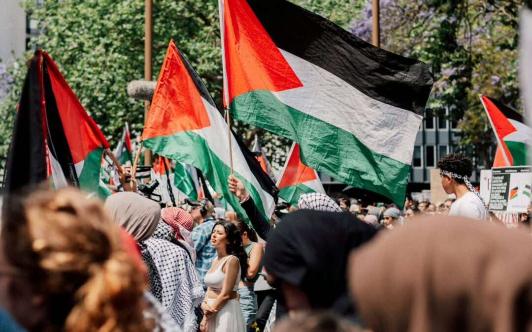 Drapeau palestinien : un enjeu de sécurité publique ?