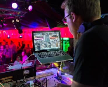 En Guadeloupe, la présence d'agents de sécurité privée est obligatoire (photo Pixabay)