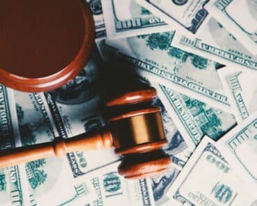 Influence : quand la loi devient une arme